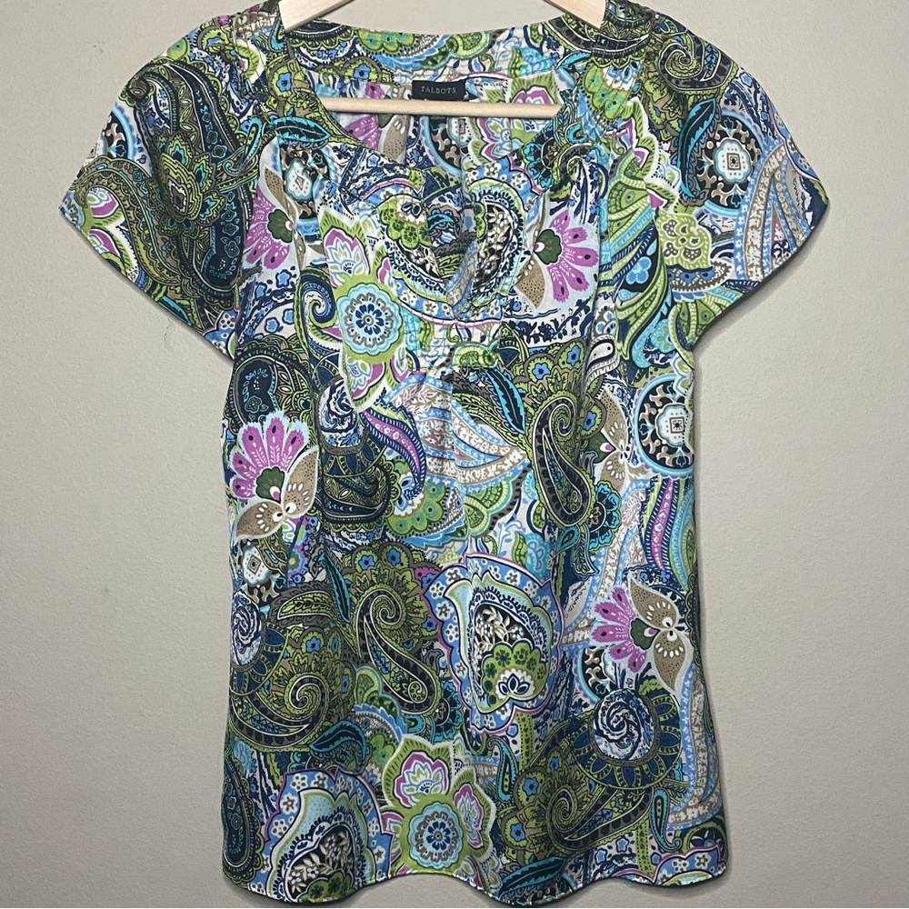 Talbots Paisley V-Neck Blouse Women Size 2 Pink Green Cap Sleeves Office Casual